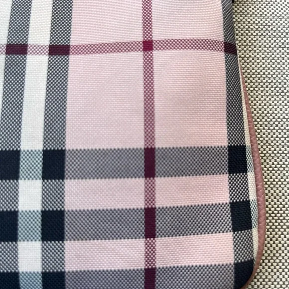 Burberry Pink crossbody/shoulder bag - Picture 3 of 6